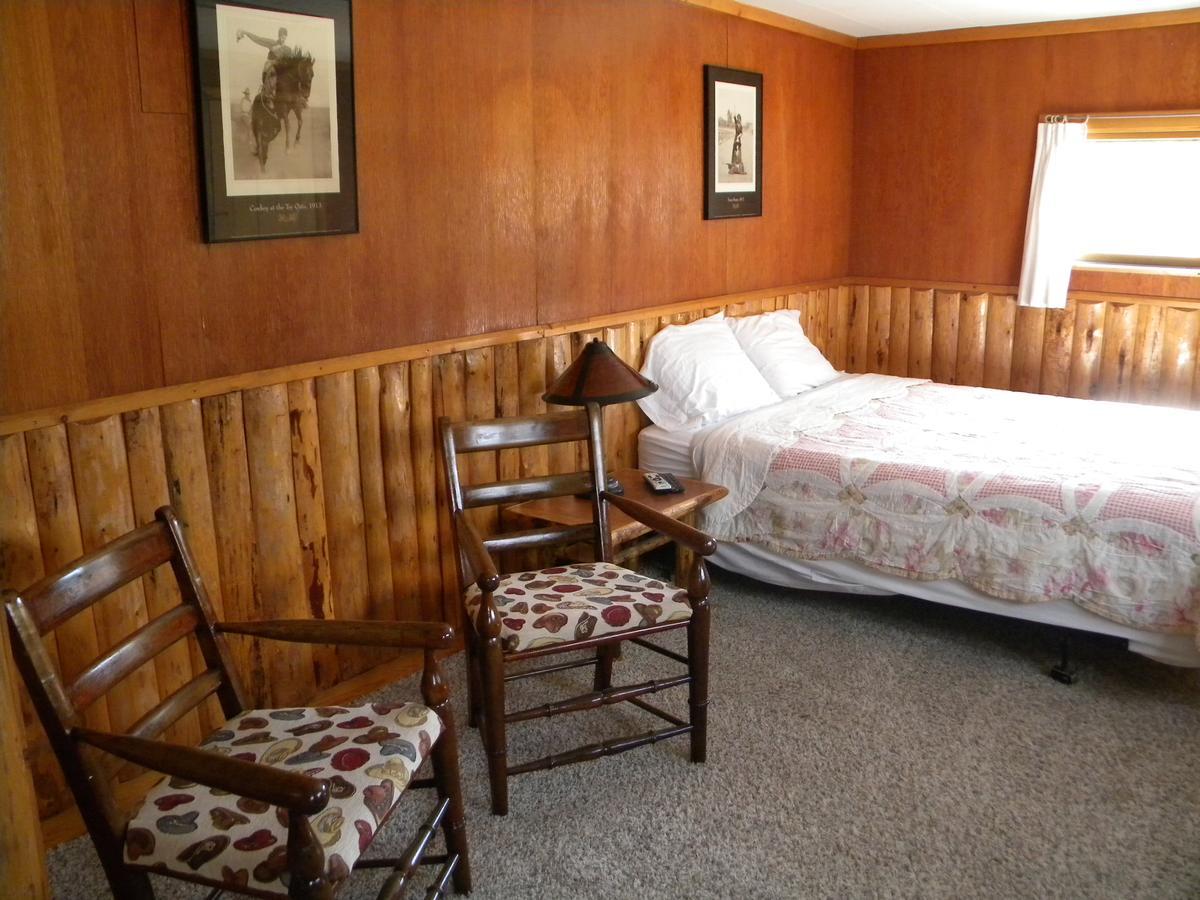 Trail Shop Inn 와피티 외부 사진
